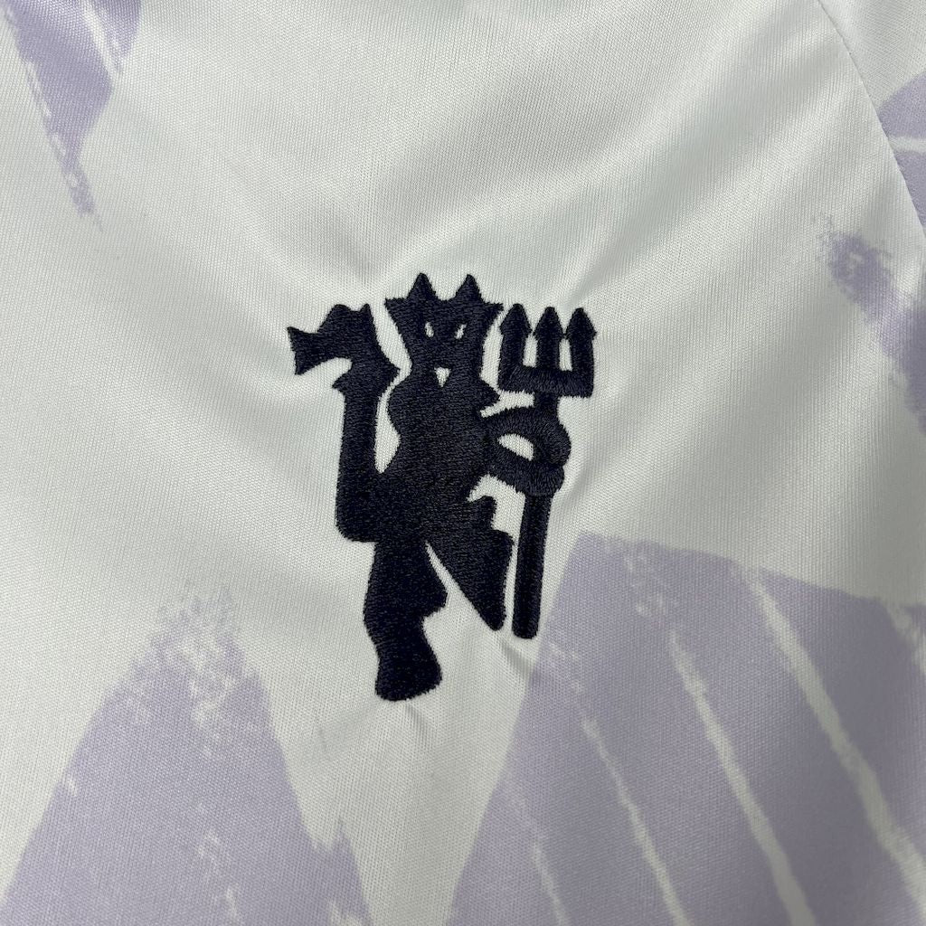 Away 25/26 Fan Shirt