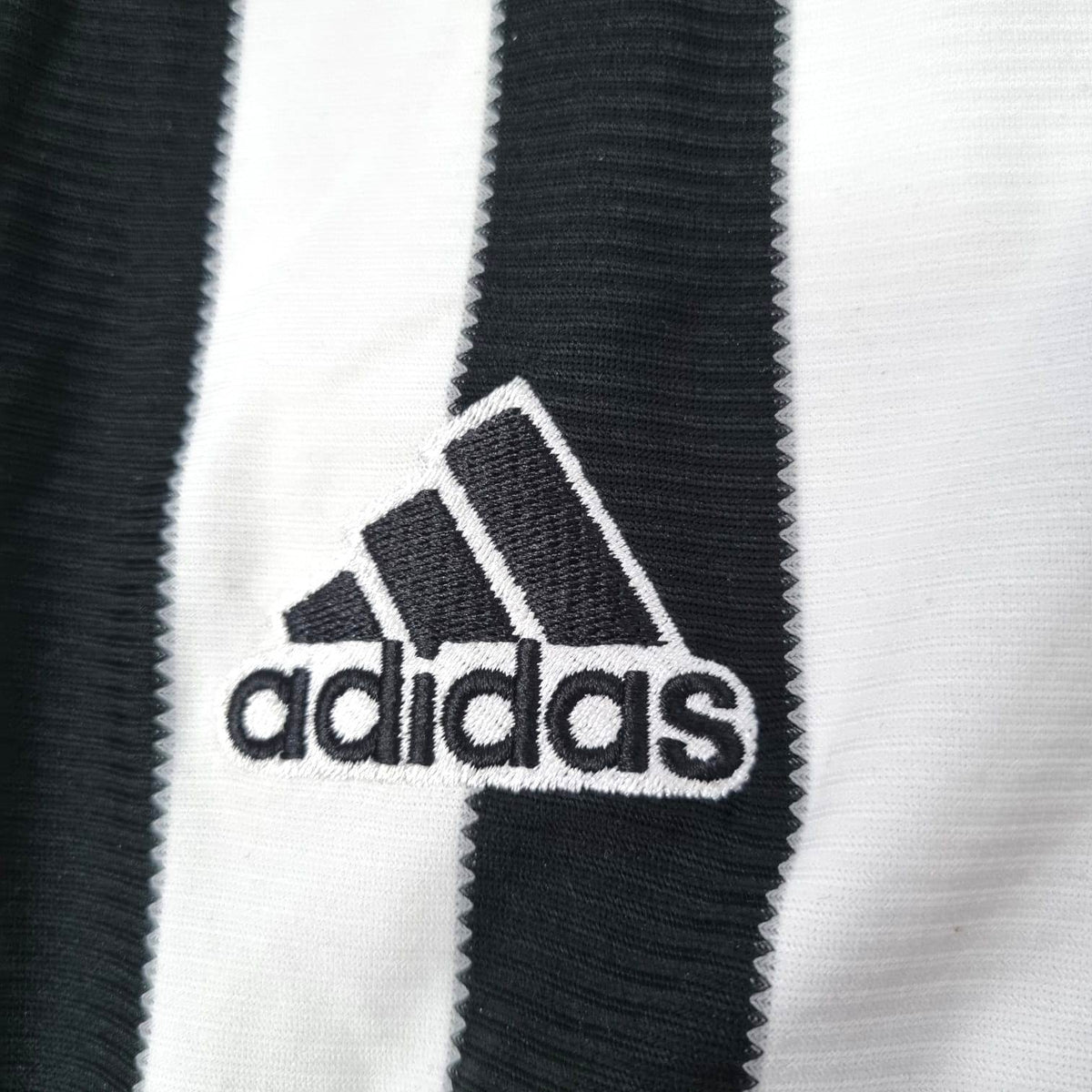 Retro Home 2015/16 Shirt